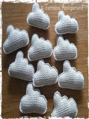 cover image of Crochet pattern cloud